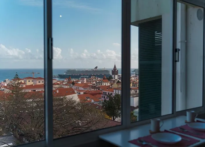 아파트 Guestready - Wake Up To The Heartbeat Of Madeira 푼샬